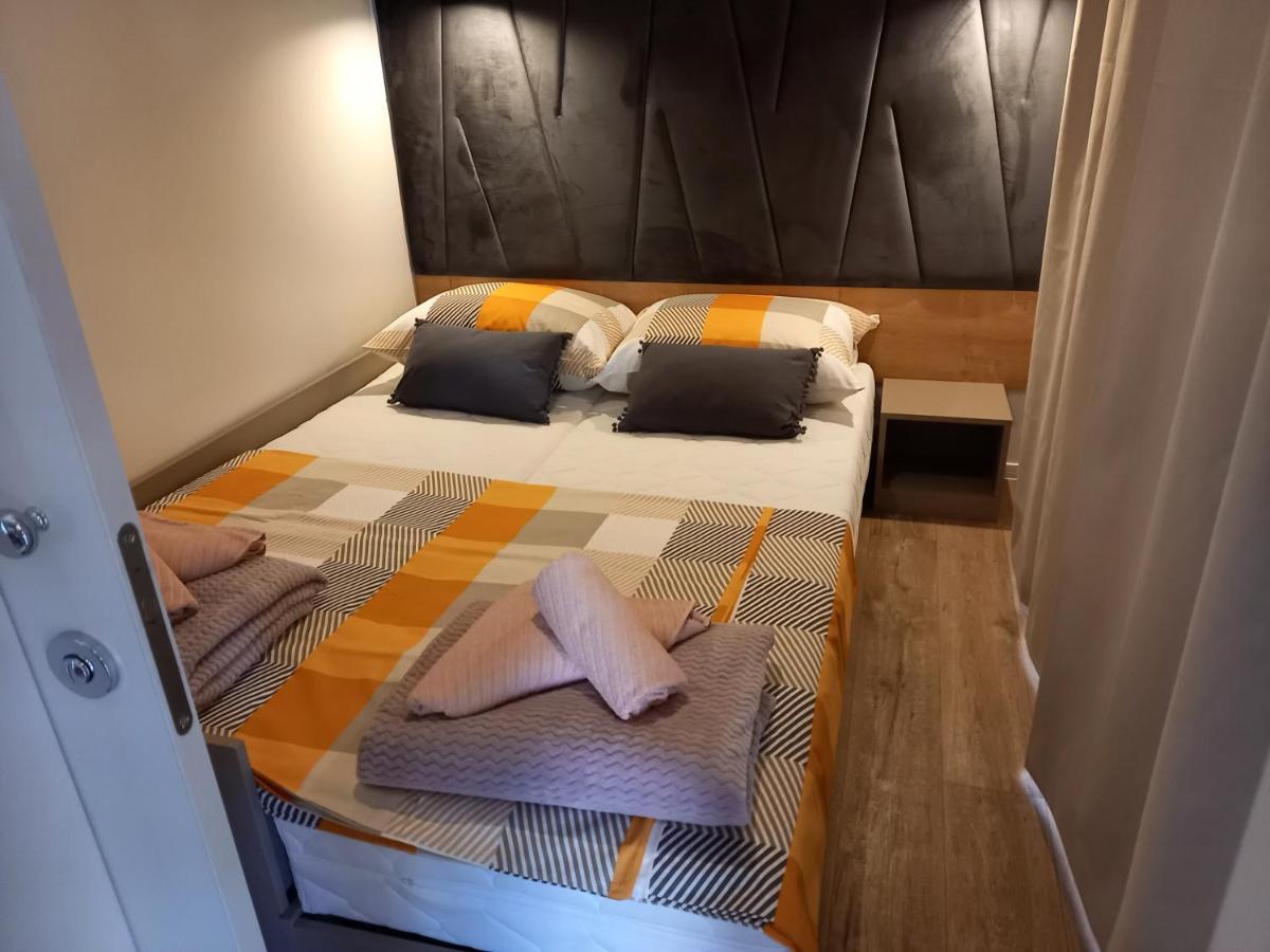 Mobile Home Agava 2 Biograd Na Moru Luaran gambar
